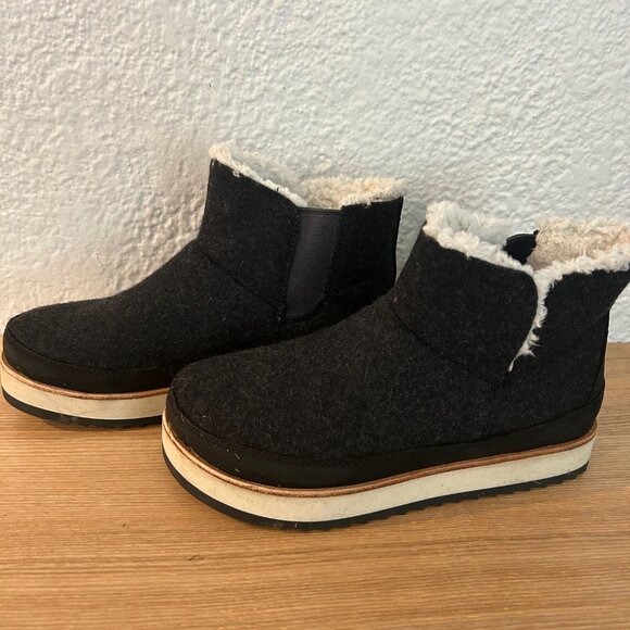 Merrell boots - Picture 3 of 7